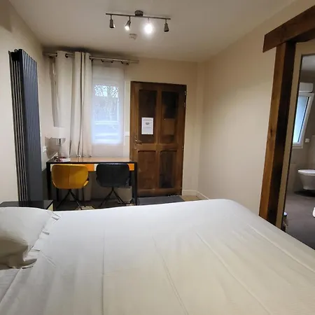 Otel De Normandie 3*