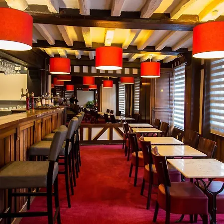 Hotel De Normandie 3*