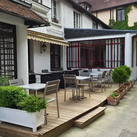 Hotel De Normandie 3*