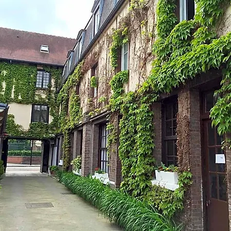 Hotel De Normandie 3*