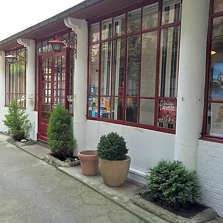 Hotel De Normandie 3*
