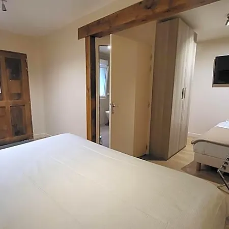 Szálloda De Normandie 3*