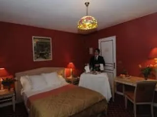 Otel De Normandie 3*